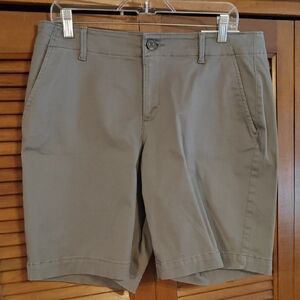NWT LOFT Monroe Bermuda Shorts